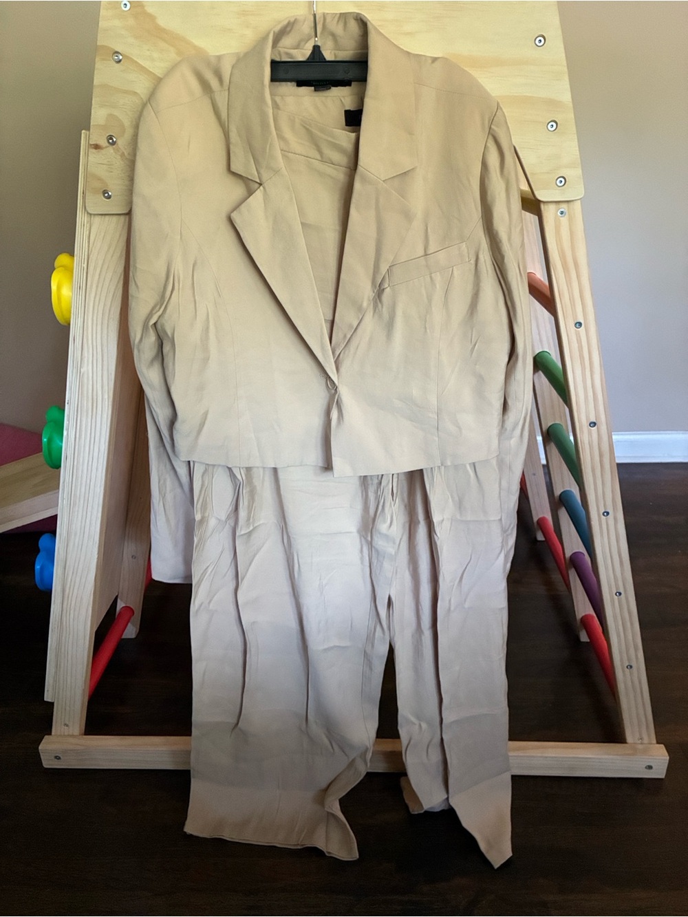 Forever 21 Tan Cropped Single-Button Blazer Pant Set